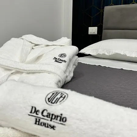 De Caprio House Bed & Breakfast *